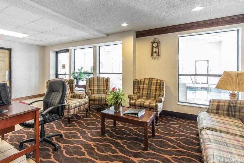 Hotel Comfort & - Oklahoma City 2*